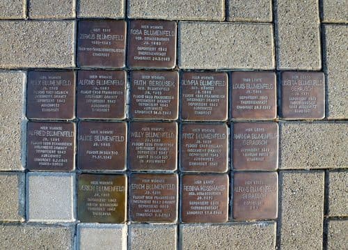 Stolpersteine Magdeburg Blumenfeld — Georges Seurat